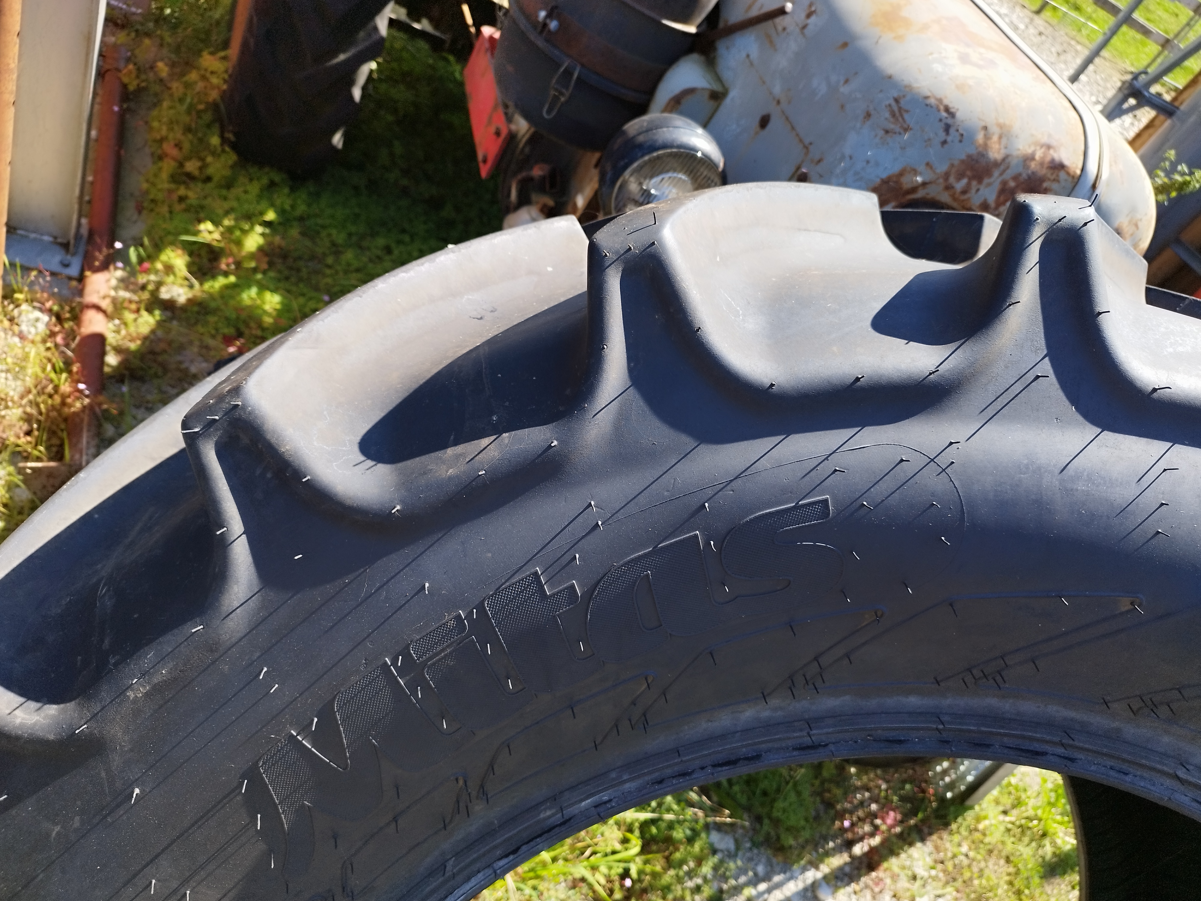 Mitas Reifen AC 65, 600/65 R34