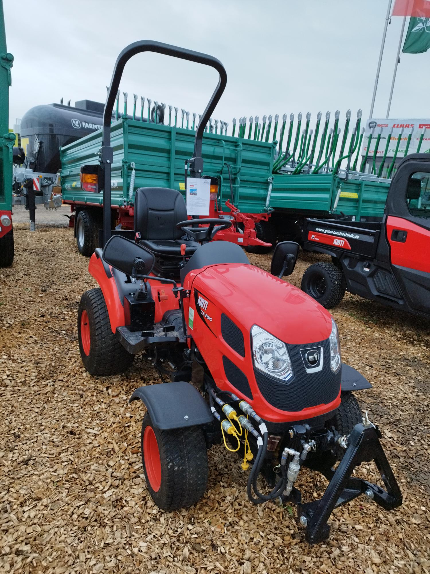 Kioti CS2510H-EU Kleintraktor Kioti CS2510H-EU Kleintraktor