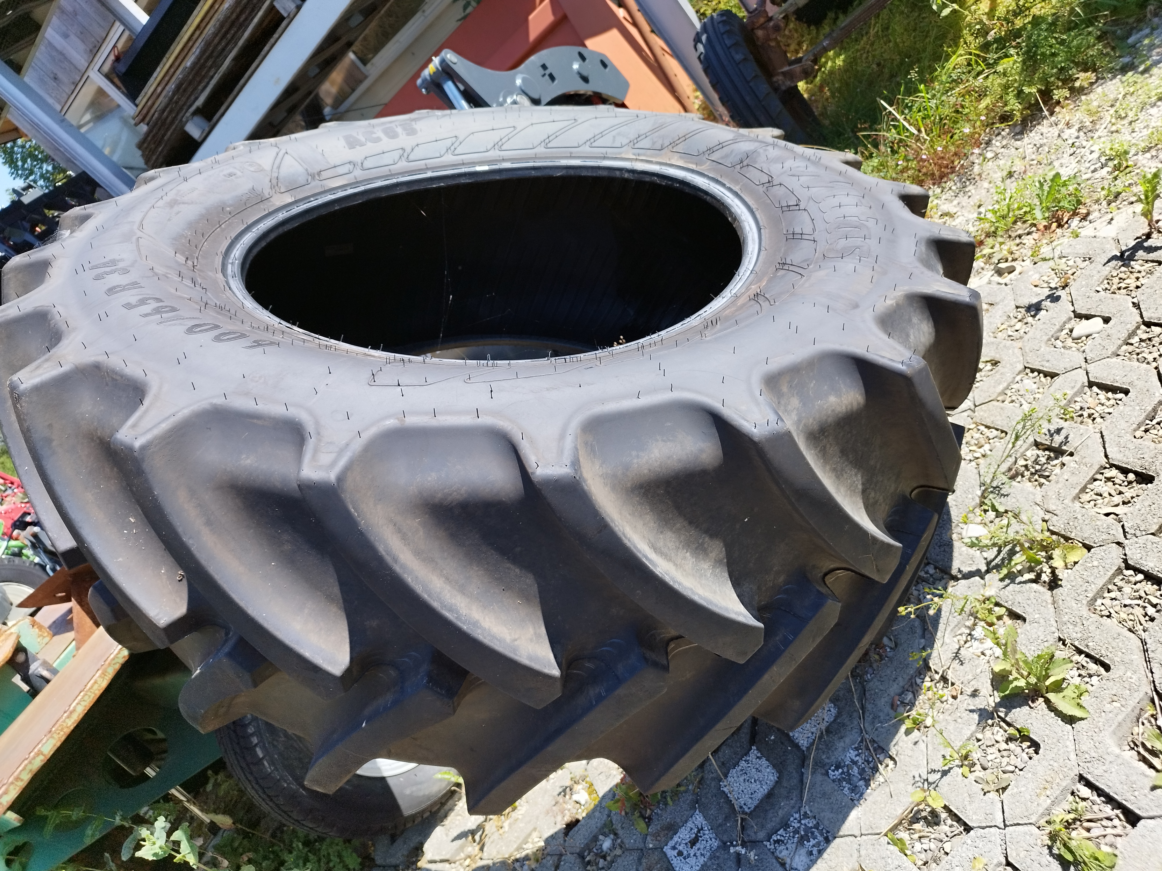 Mitas Reifen AC 65, 600/65 R34