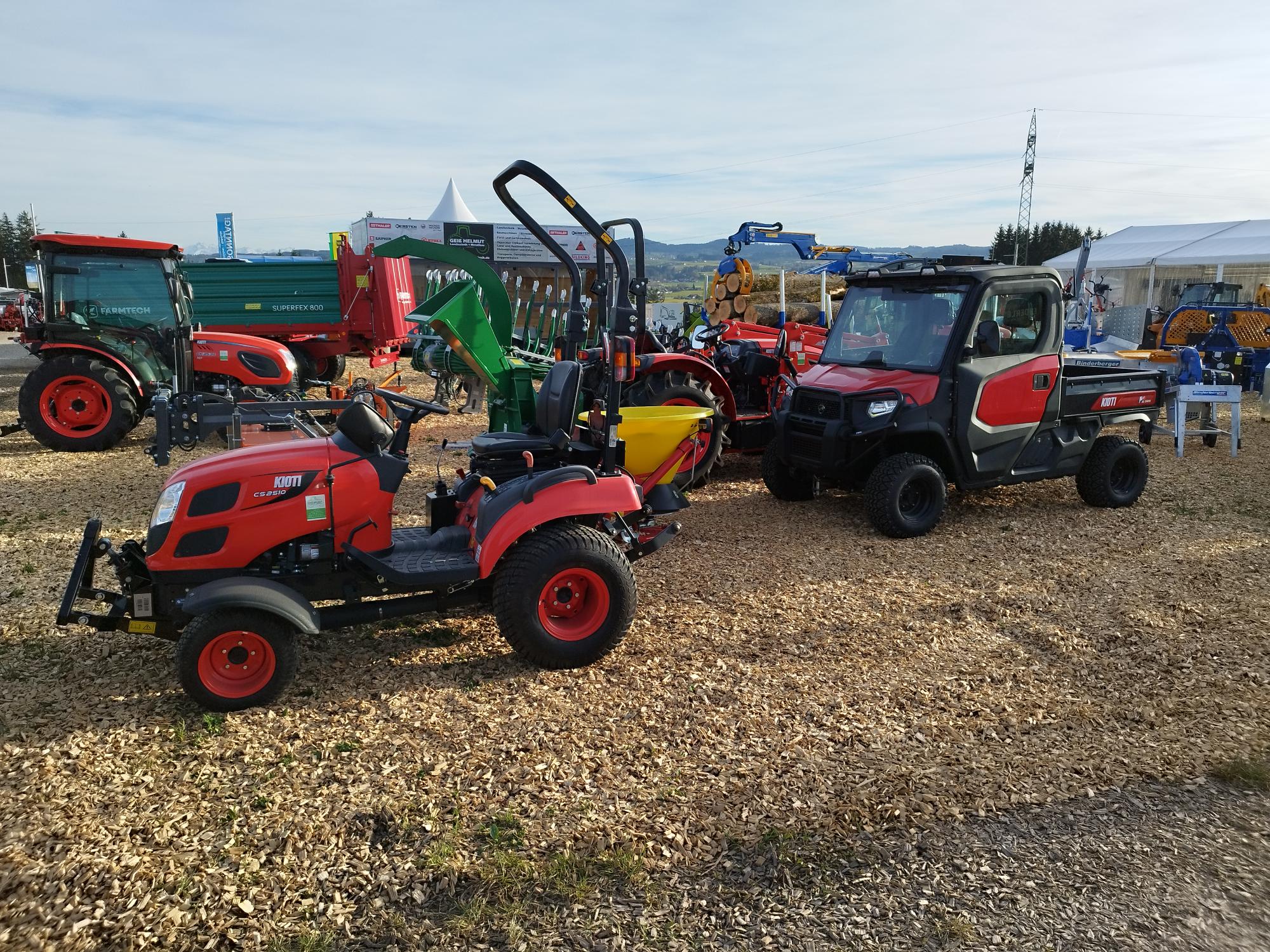 Kioti CS2510H-EU Kleintraktor Kioti CS2510H-EU Kleintraktor