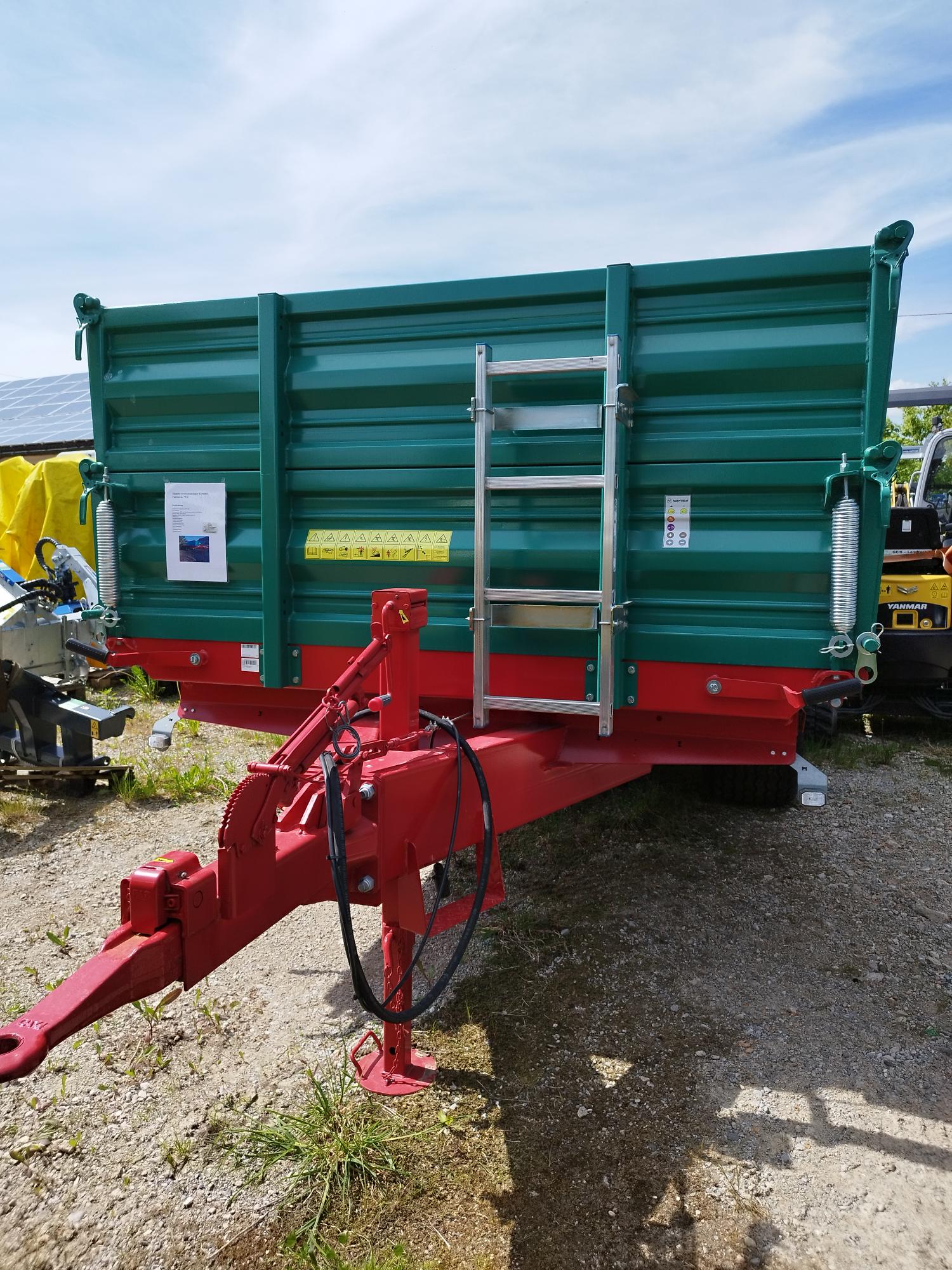 Einachs-Dreiseitenkipper EDK800