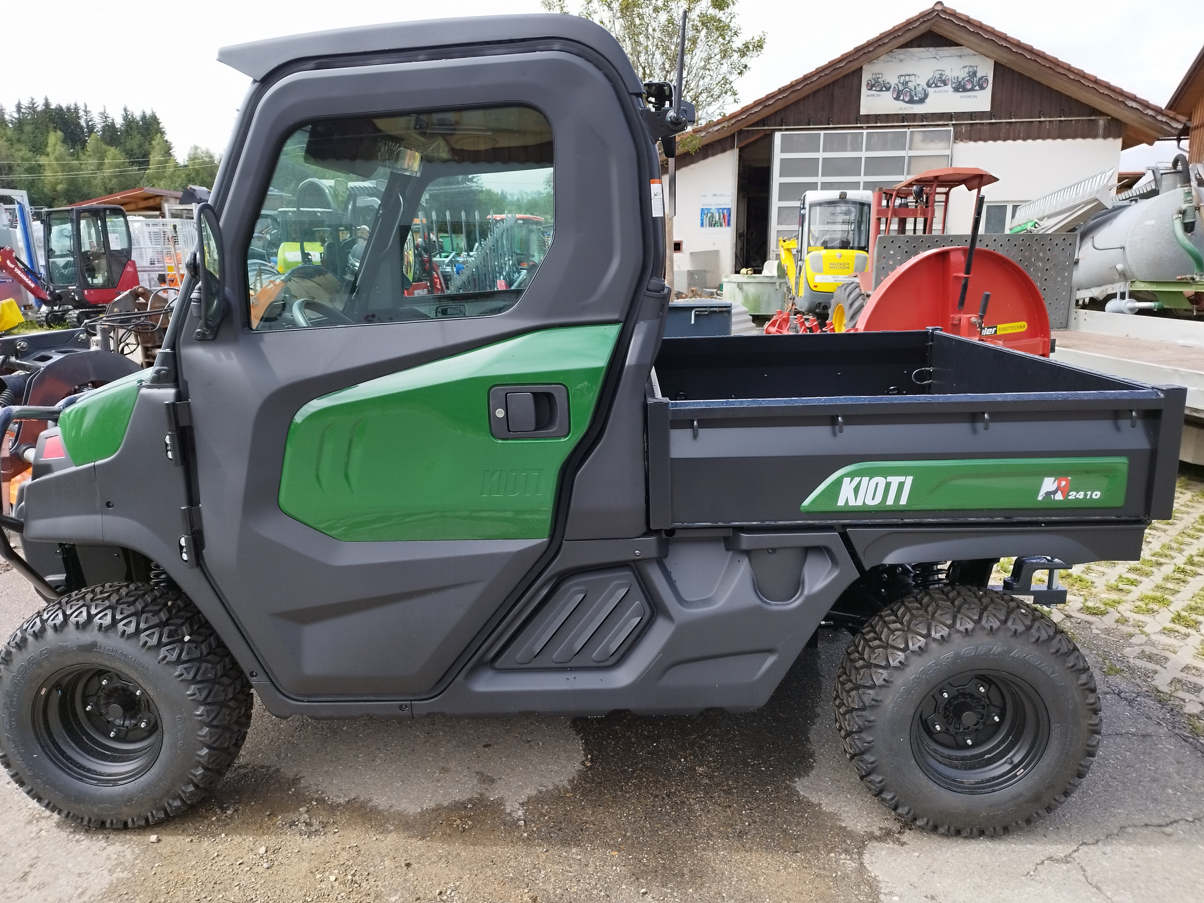 Universalträger Fahrzeug Kioti, K9 UTV